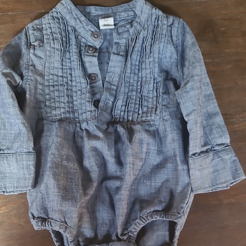 Blue Long-Sleeve Baby Romper
